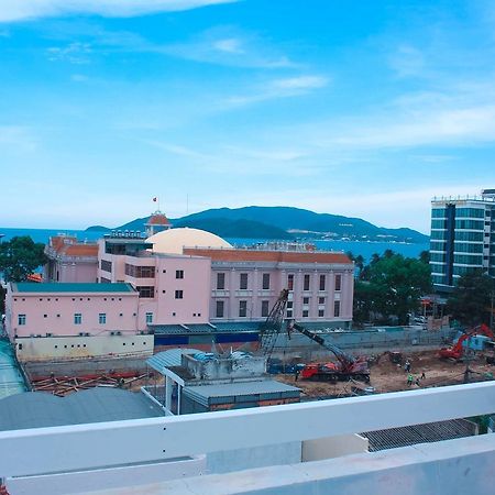 Sea Moon Hotel Nha Trang Buitenkant foto
